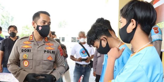 Sedang Berkunjung ke Rumah Teman, Pelajar di Cianjur Dibacok