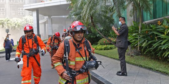 Rumah Makan di Rawabadak Jakut Kebakaran