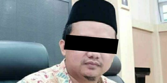 Pengacara Korban Pemerkosaan Ungkap Kejanggalan Pesantren Milik Herry Wirawan
