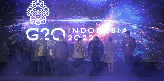 Bandingkan dengan Jepang, Luhut Bangga RI Bisa Gelar Presidensi G20 di Tengah Pandemi