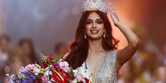 Pesona Miss India Harnaaz Sandhu Raih Mahkota Miss Universe 2021