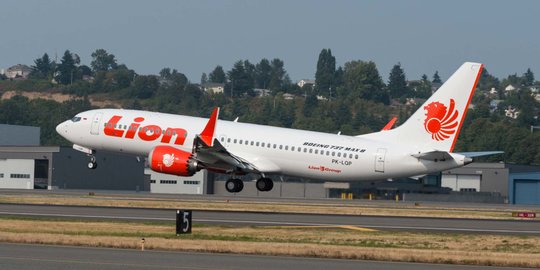 Penjelasan Lion Air soal Pesawat JT-145 Tujuan Batam Putar Balik ke Padang