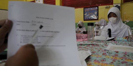 PPKM Level 3 Batal, Siswa di Tangerang Tetap Sekolah Sampai 31 Desember
