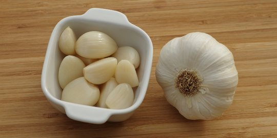 7 Manfaat Makan Bawang Putih Mentah untuk Kesehatan, Bantu Turunkan Tekanan Darah