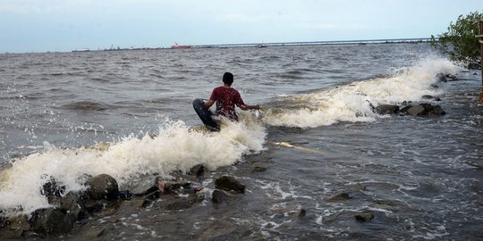 Peringatan Dini Tsunami di NTT Berakhir, Warga Tepi Pantai Diminta Tetap Waspada