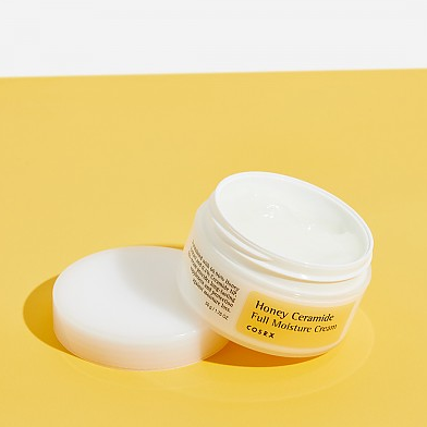 7 skincare dengan kandungan ceramide untuk menjaga kelembapan kulit