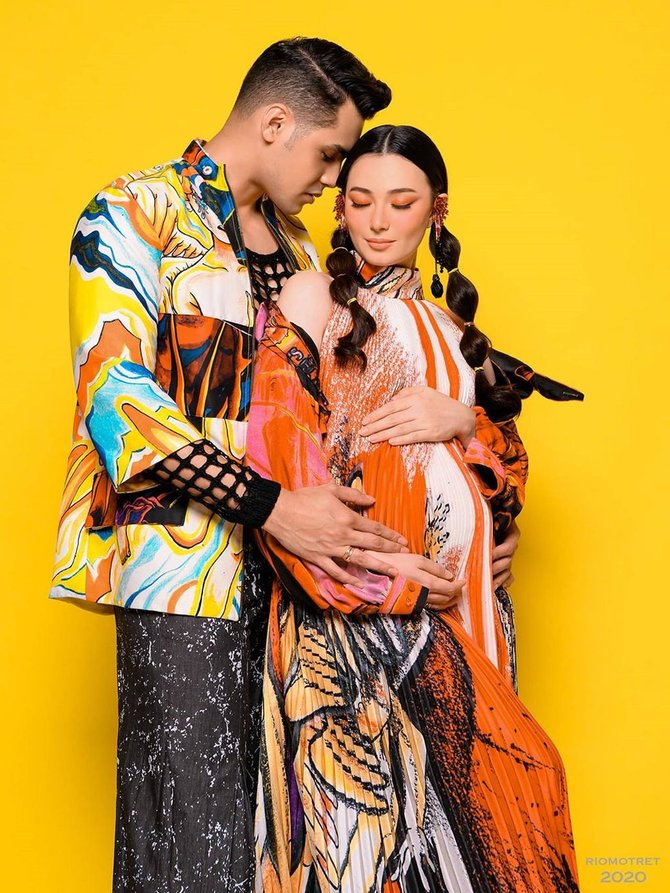 maternity shoot asmirandah dan jonas rivanno