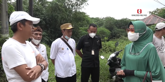 Limbah Kain dan Plastik Menggunung di Pinggir Jalan, Demul Tegur Pemilik Pabrik