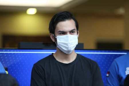 ngaku baru pakai ganja 2 minggu ini potret rizky nazar setelah resmi jadi tersangka