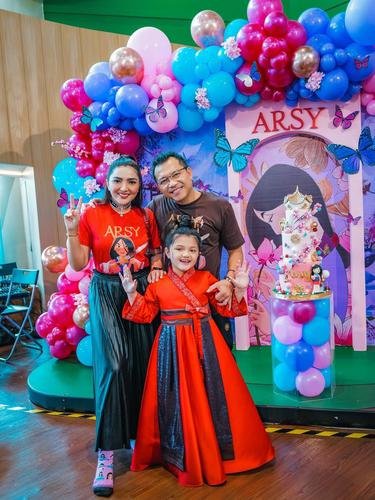 bertema mulan ini potret meriah perayaan ulang tahun arsy heemansyah
