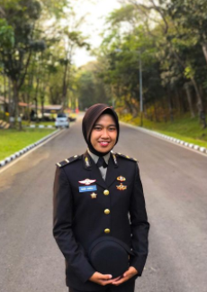 polisi pria amp polwan ini saling jatuh cinta mantap menuju pelaminan