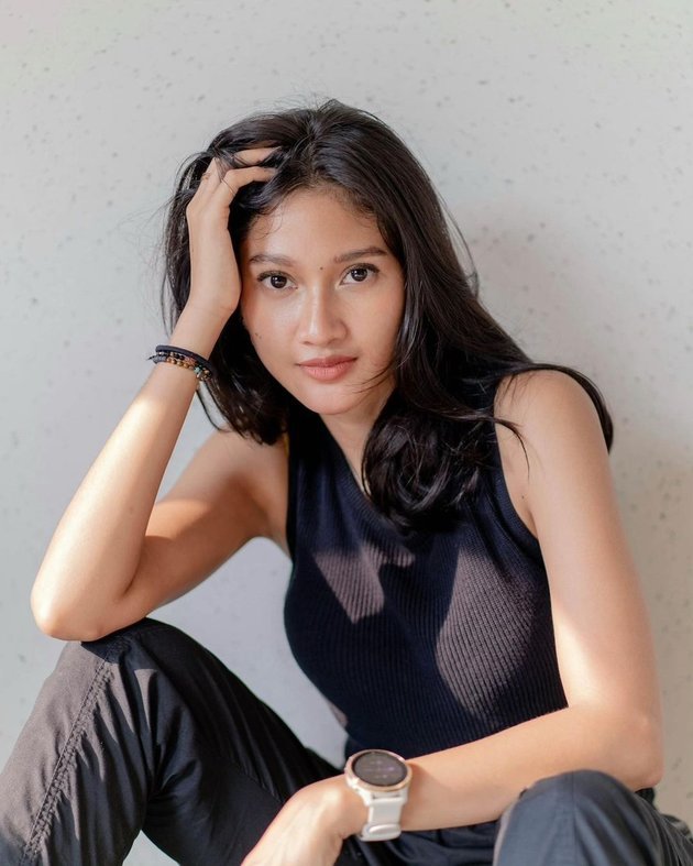 perankan dewi di buku harian seorang istri intip fakta menarik claresta taufan