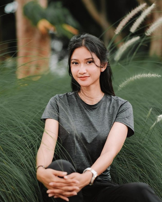 perankan dewi di buku harian seorang istri intip fakta menarik claresta taufan