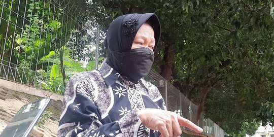 Risma Ingatkan Warga Esensi Kesetiakawanan Sosial