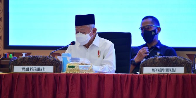 Ma'ruf Amin Minta Kualitas dan Produktivitas Industri Halal Dimaksimalkan