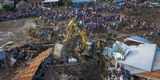 BNPB Catat 8,26 Juta Warga Mengungsi Akibat Bencana Sepanjang 2021