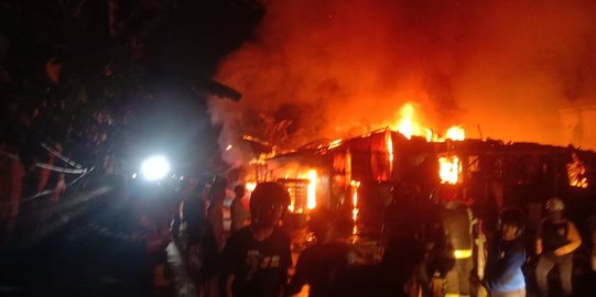 Rumah Gadang di Agam Terbakar, Lansia 85 Tahun Meninggal