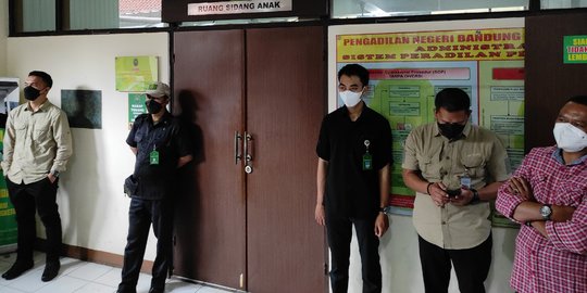 Sidang Kasus Pemerkosaan Santri, JPU juga Cecar Dugaan Penyalahgunaan Bansos