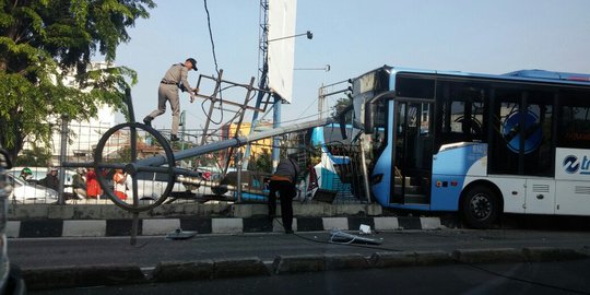 KNKT Fokus 3 Hal Dalam Investigasi Kecelakaan Beruntun TransJakarta