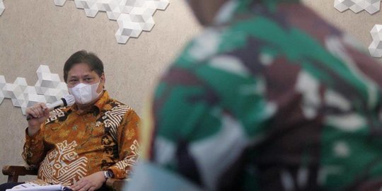 Menko Airlangga jadi Tokoh Inspiratif Pekerja Migran