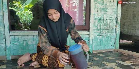 Potret Gadis Desa yang Cantik dan Mempesona, Begini Kesehariannya