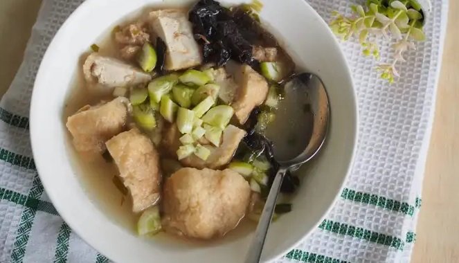 makanan palembang selain pempek