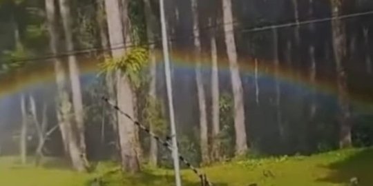 Berlari Kejar Pelangi Ada di Depan Mata, Saat Didekati Ini yang Terjadi