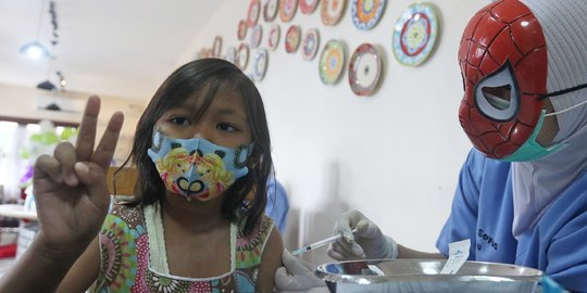 INFOGRAFIS: Cara Mengajak Anak Usia 6-11 Tahun untuk Vaksinasi