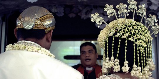 40 Ucapan Pernikahan Bahasa Jawa, Halus dan Penuh Makna