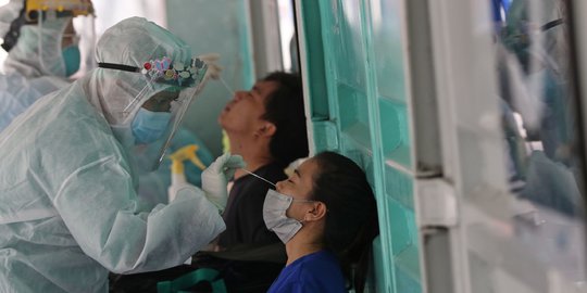 Penumpang Kereta Bisa Tes PCR di Stasiun Mulai Hari Ini, Berikut Harganya