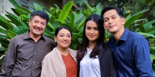 Main di Suara Hati Istri, Intip Potret Sherly Dwi Fitri Bareng Pemain Lainnya