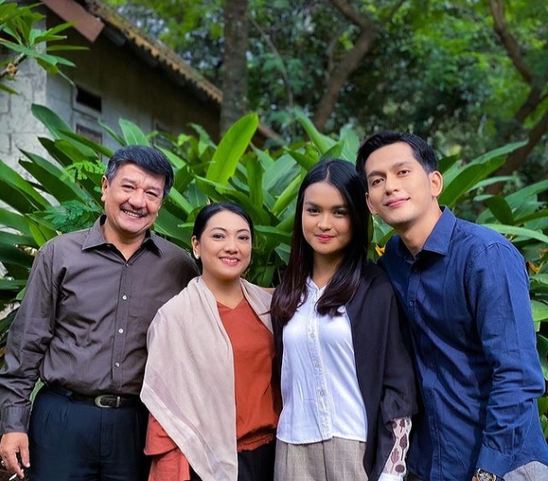 main di suara hati istri intip potret sherly dwi fitri bareng pemain lainnya