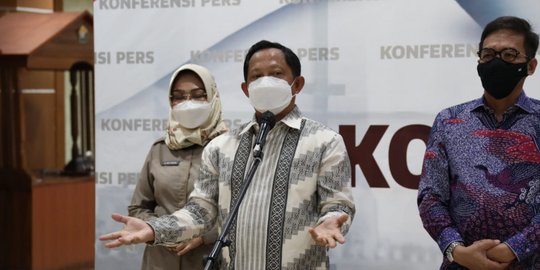 Cegah Omicron, Mendagri Tito Minta Kepala Daerah Optimalkan PPKM Mikro