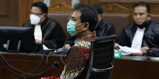 Eks Wakil Ketua DPR Azis Syamsuddin Jalani Sidang Lanjutan