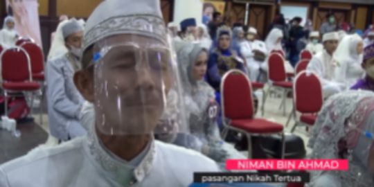 Fakta Unik 105 Pasangan Ikut Nikah Massal di Surabaya, Ada yang Sudah 68 Tahun