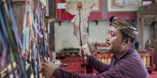 Bercerita Kisah Yesus Lewat Pertunjukan Wayang di Yogyakarta