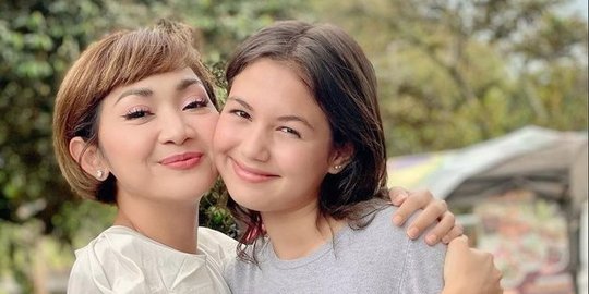 Jadi Ibu dan Anak di Sinetron Dari Jendela SMP, Intip Potret Windy Wulandari & Saskia