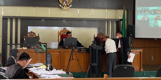 Terdakwa Dirawat di RS, Sidang Kasus Investasi Bodong Ditunda