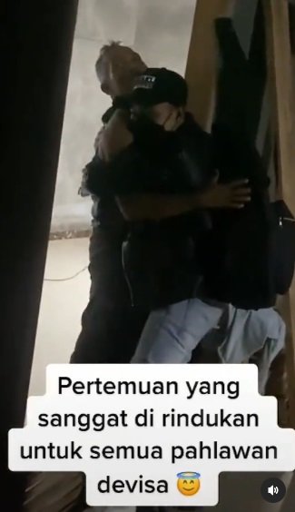 momen pertemuan orang tua amp anak yang merantau 8 tahun