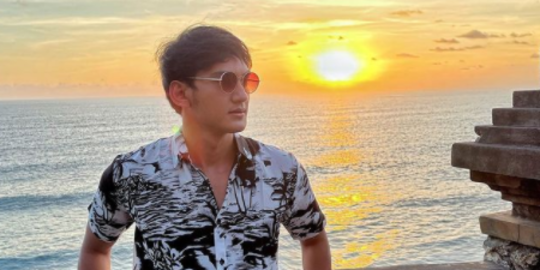 Curi Perhatian, Ini Potret Vicky Kalea 'Love Story The Series' saat Liburan