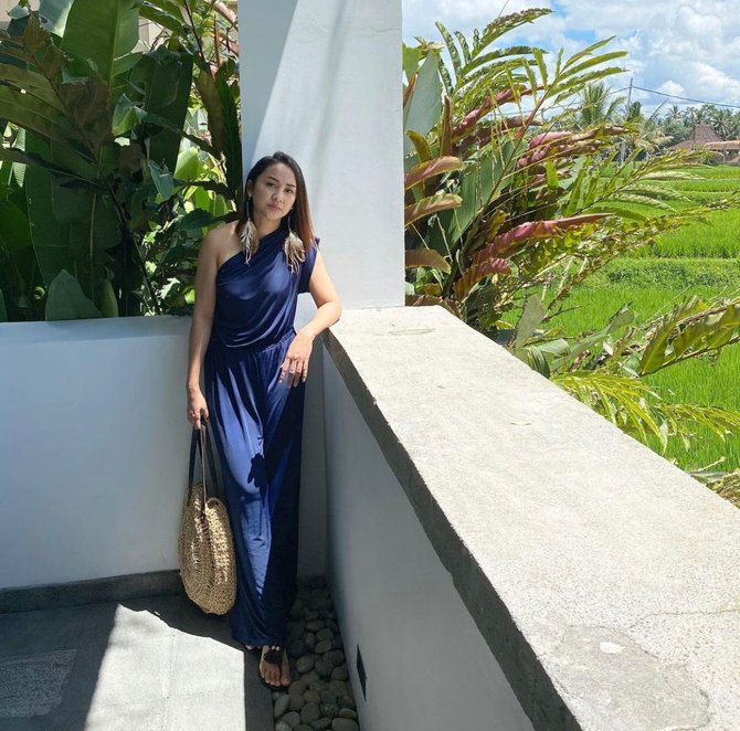 potret memesona inne azri pemain langganan ftv kisah nyata spesial