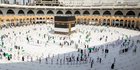 Kasus Covid-19 Melonjak, Saudi Kembali Terapkan Aturan Jaga Jarak di Masjidil Haram
