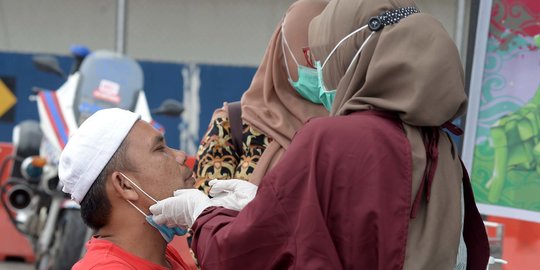 Penyekatan Pemudik di Gerbang Tol Palimanan, 50 Kedapatan Belum Divaksinasi Covid-19