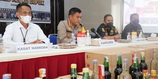 Cegah Pesta Miras Malam Tahun Baru, Polres Depok Sita 1.004 Botol Minuman