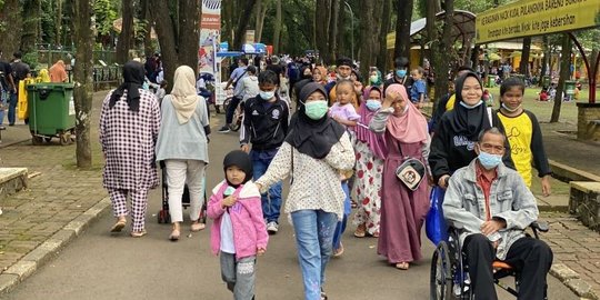 Libur Tahun Baru, Pengunjung Taman Margasatwa Ragunan Capai 12.283 Orang