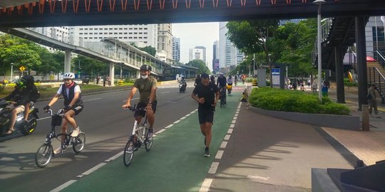 Hari Minggu Pertama 2022, Warga DKI Padati Sudirman-Thamrin