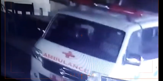 Viral Mobil Ambulans di Cirebon Dicuri, Ditemukan di Pinggir Jalan & Isinya Ludes