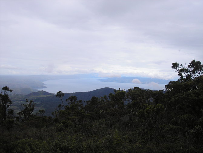 tantang andrenalin ini 3 wisata gunung di sumut yang wajib dicoba pendaki