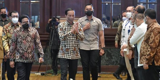 Pekan Ini, 24 Nama Calon Anggota KPU-Bawaslu Diserahkan ke Jokowi