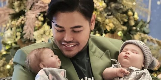 Gaji Baby Sitter 'Anak Adopsi' Ivan Gunawan Capai Rp7.5 Juta, Tugasnya Begini